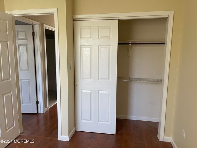 Building Photo - 173 Edinburgh Ct