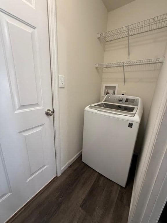 Building Photo - 404 Wynchat Dr