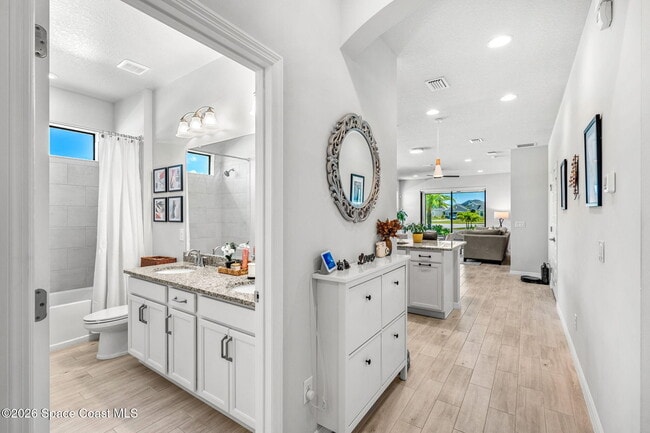 Building Photo - 3194 Blazing Star Dr