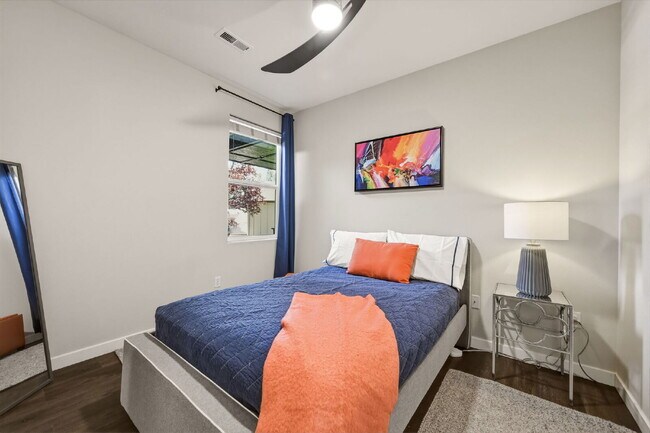 Building Photo - Furnished 3-Bedroom Home in Southwest Bend with Yard Care Included