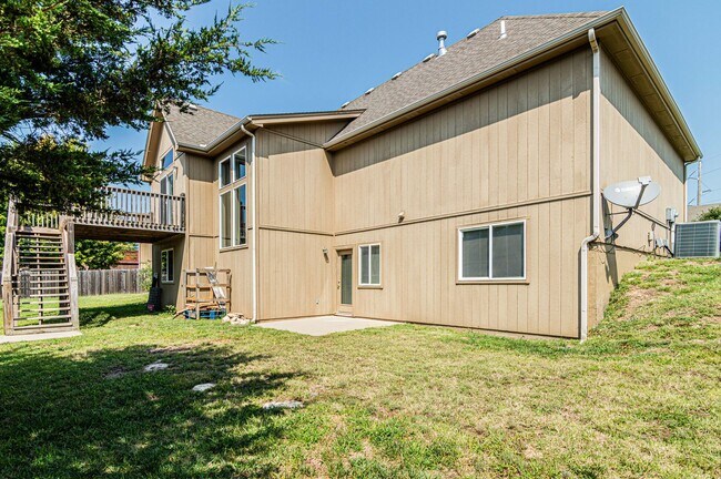 Building Photo - Please View 3D Virtual Walk-Through Before Scheduling a Showing