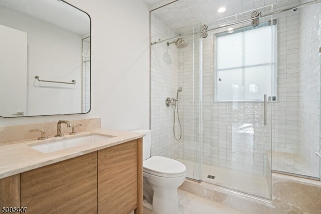 Building Photo - 75 Midland Ave