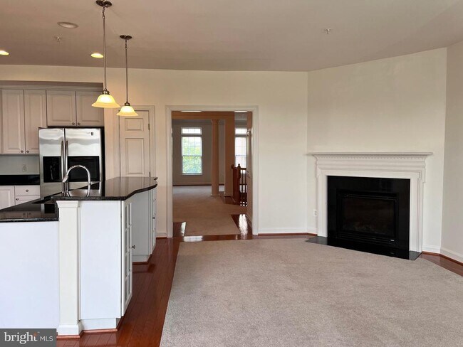 Building Photo - 5605 Harrington Falls Ln