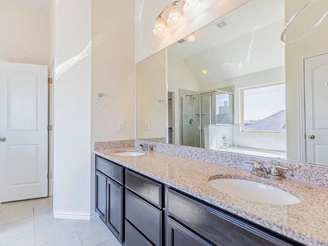 Building Photo - Spacious 4 Bedroom Home with 2 Car Garage in Boerne ISD