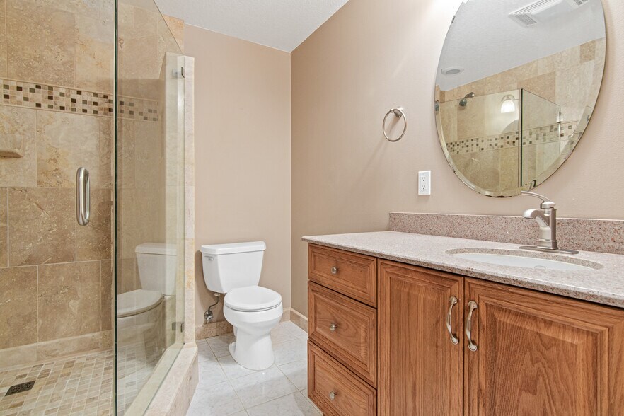 Building Photo - 9039 Brentwood Trl