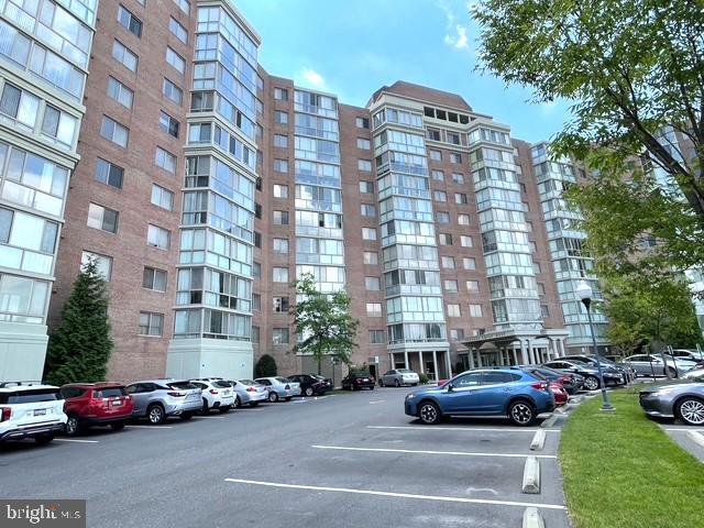 Building Photo - 3210 N Leisure World Blvd