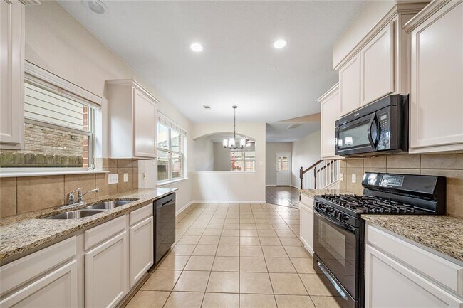 Building Photo - 6139 Sierra Springs Ln