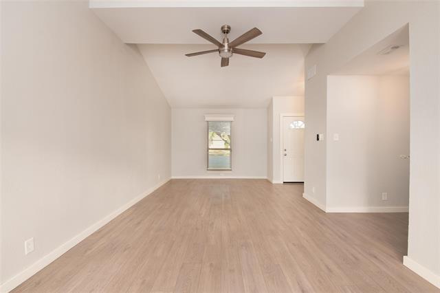 Building Photo - 1717 Meadow Oak Dr