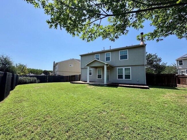 Building Photo - 137 Firewheel Cove