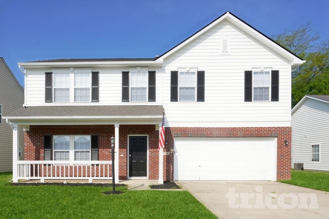 Building Photo - 2990 Parkview Dr