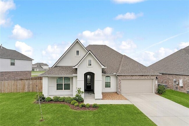 Building Photo - 117 Winford Arbor Ln