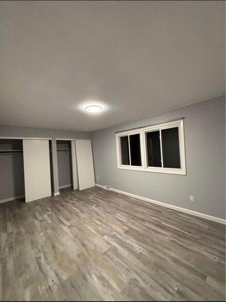 Building Photo - 2125 Kilps Dr