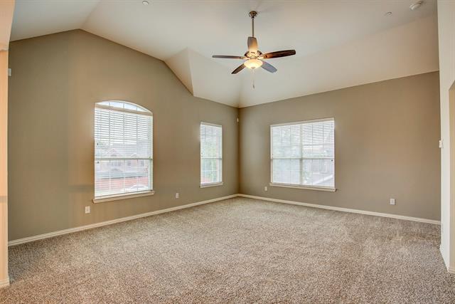 Building Photo - 8304 Richmond Ct
