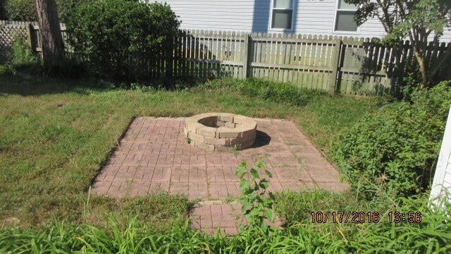 Building Photo - 113 Amelia Ct