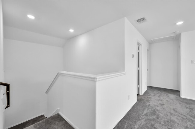 Building Photo - 19017 Sonora Chase Dr