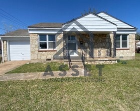 Building Photo - 2 Bedroom Rent to Own!!