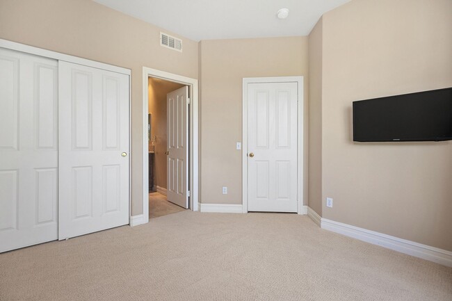 Building Photo - Beautiful Talega Condo!