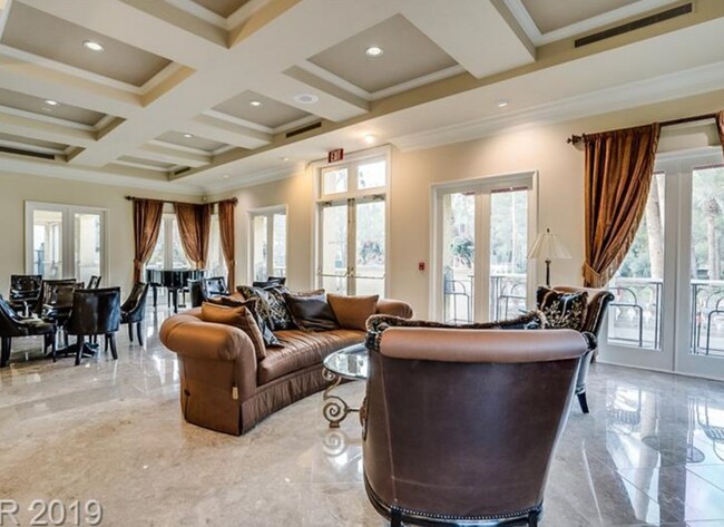 Building Photo - 270 E Flamingo Rd