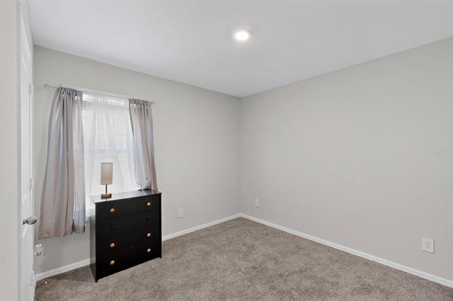 Building Photo - 612 Mount Vis Ln