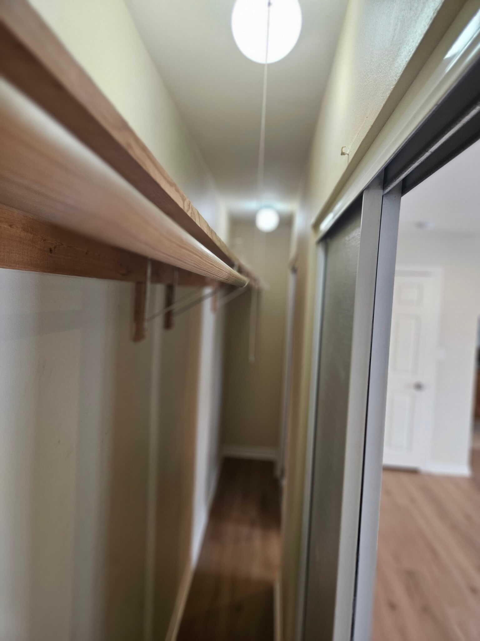 Spacious Master Closets - 3424 Bellevue Ave