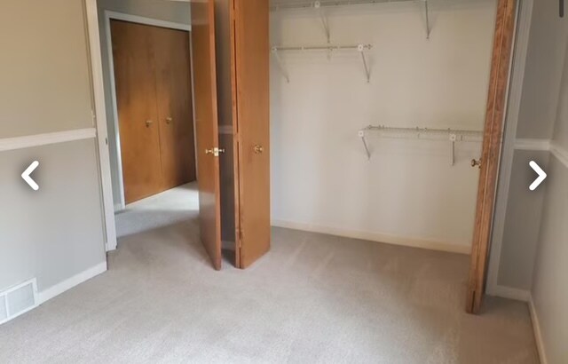 Building Photo - 2036 Breeze Dr