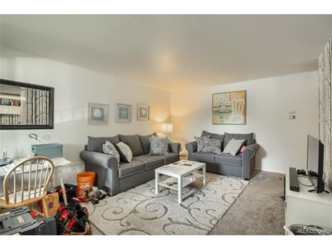 Building Photo - 2515 S Sheridan Blvd