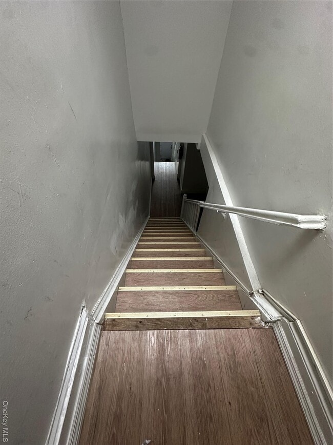 Building Photo - 33-24 89th St