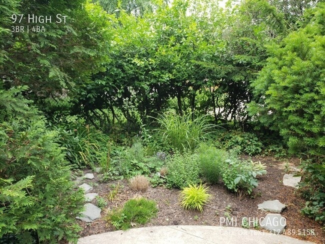 Building Photo - 97 High St