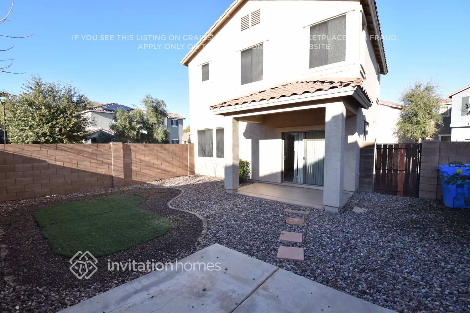 Building Photo - 881 E Stottler Dr