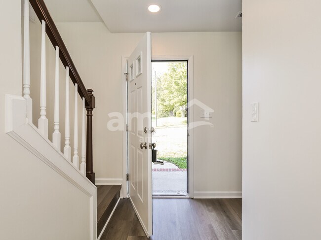 Building Photo - 3624 Single Leaf Ct