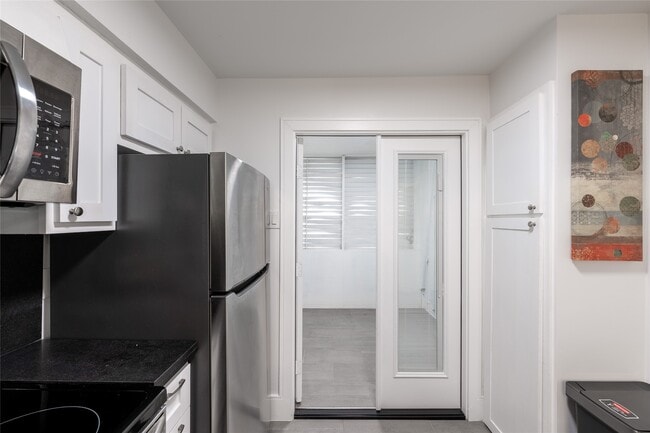 Building Photo - 2601 Marilee Ln