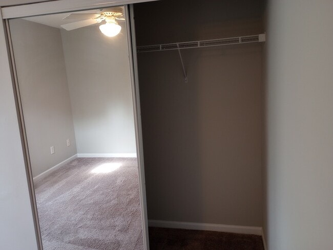 Building Photo - 108 Lacombe Ct