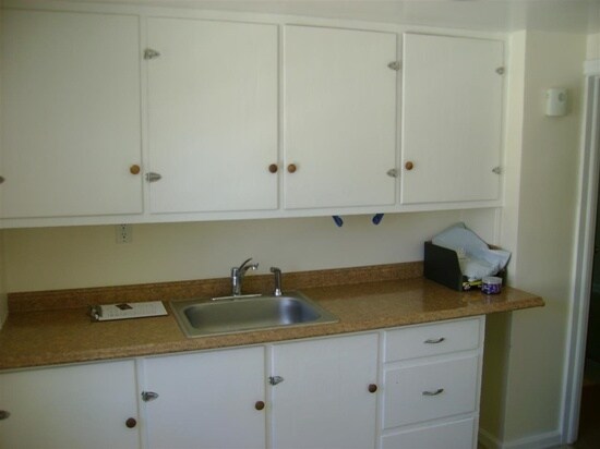 Building Photo - 10 Woolard Ave