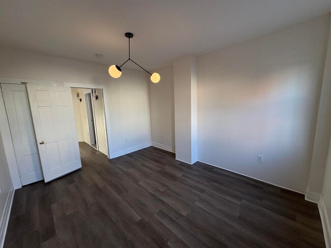 Building Photo - 75A Lexington Ave