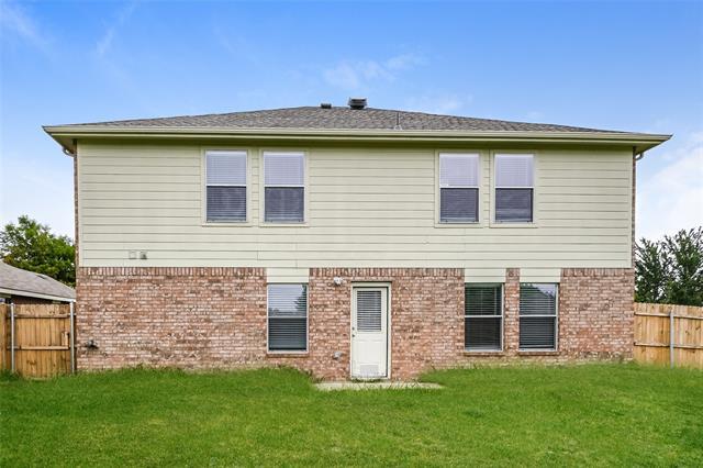Building Photo - 821 Preston Dr