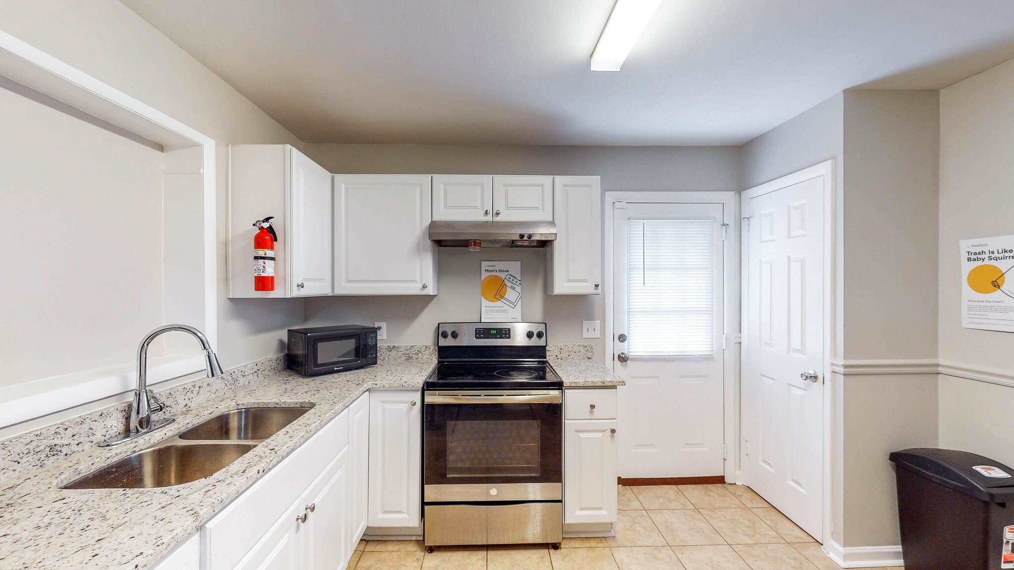 Building Photo - 3661 Glen Mora Dr