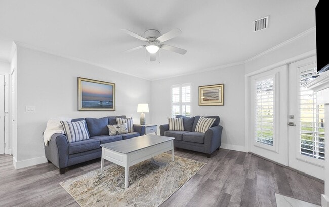 Building Photo - Location, Lifestyle, and Luxury
