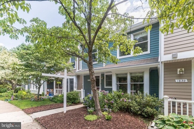 Building Photo - 1518 Poplar Grove Dr