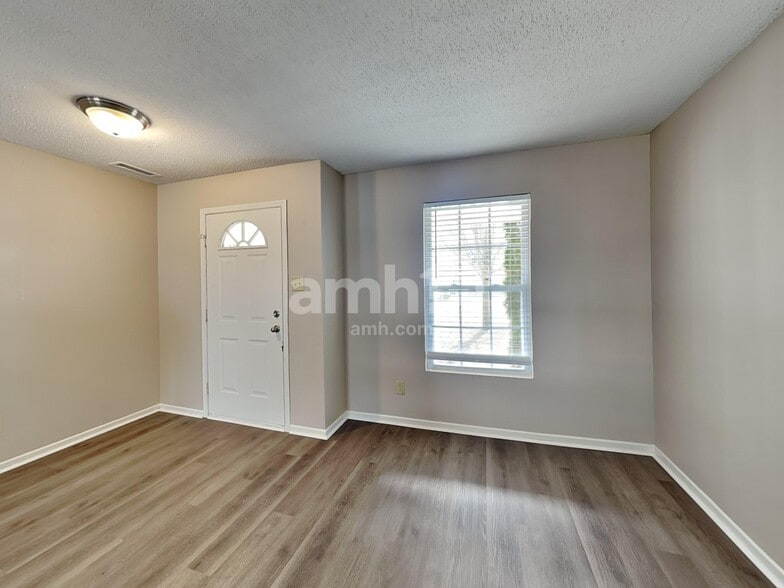 Building Photo - 2954 Hearthside Dr