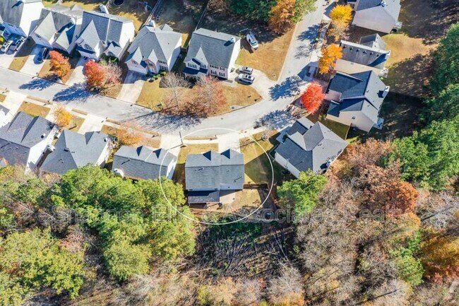 Building Photo - 137 Baywood Crossing