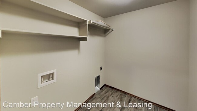 Building Photo - 4 br, 2 bath House - 10512 NW 42nd Circle