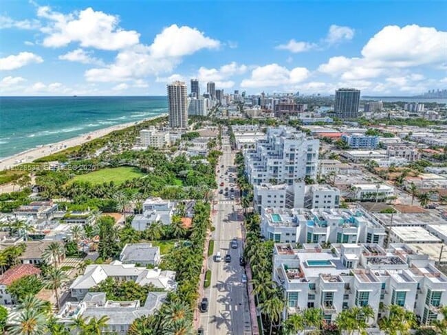 Building Photo - 7728 Collins Ave