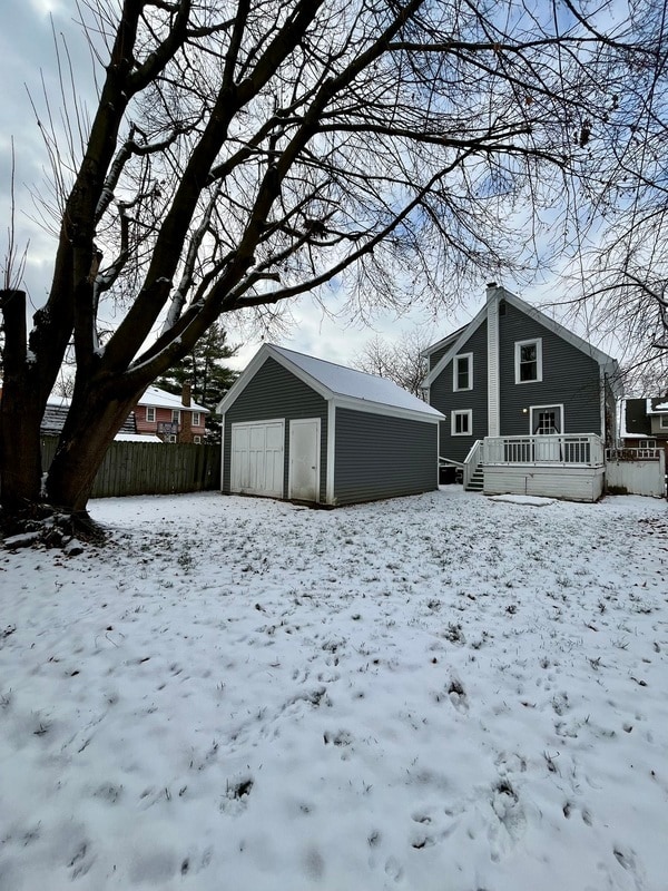 Building Photo - 273 2nd St