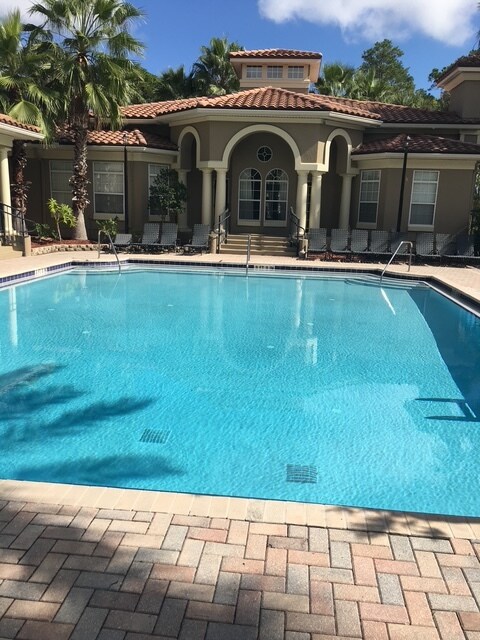 Building Photo - 440 S Villa San Marco Dr