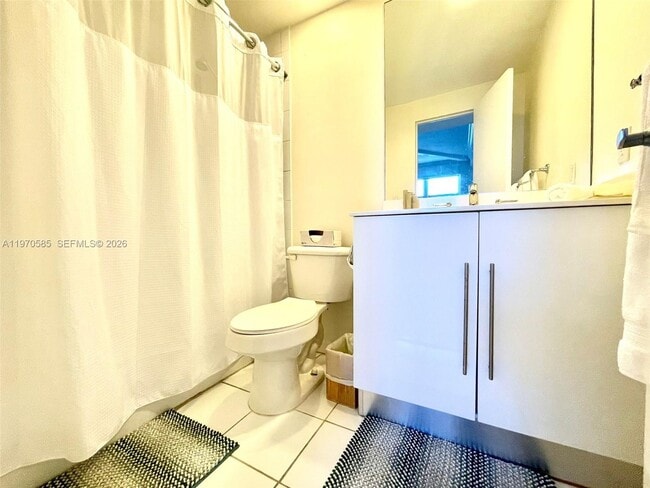 Building Photo - 3001 S Ocean Dr