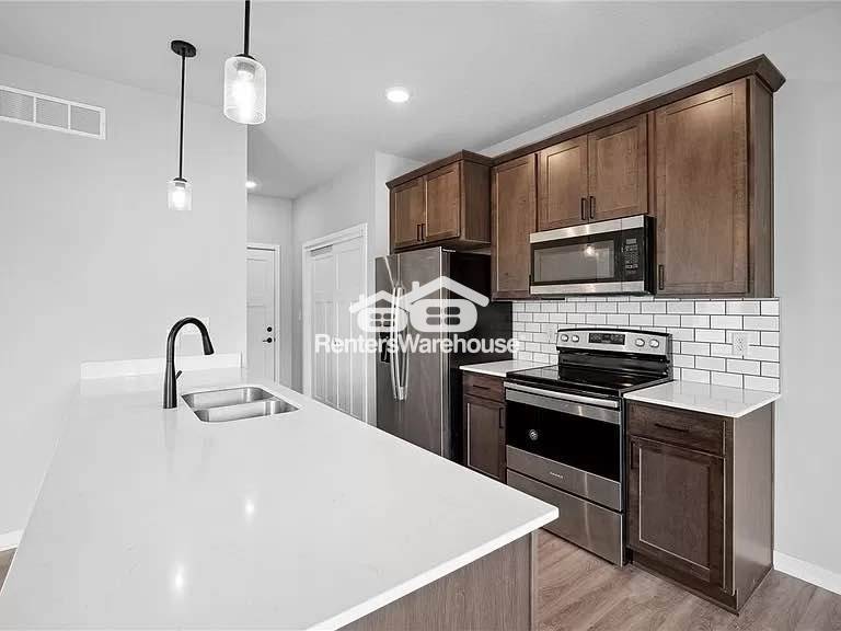 Building Photo - 36 Keeneland Ct.