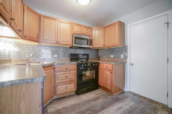 Building Photo - 11611 Davey Dr
