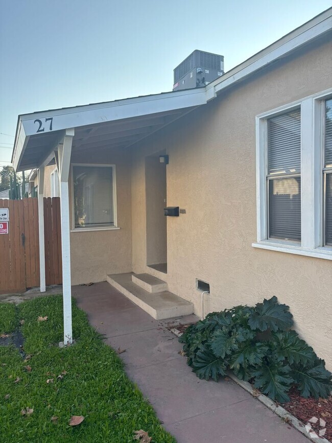 Building Photo - Cozy 2-Bed, 1-Bath in Alta Vista - Move in...