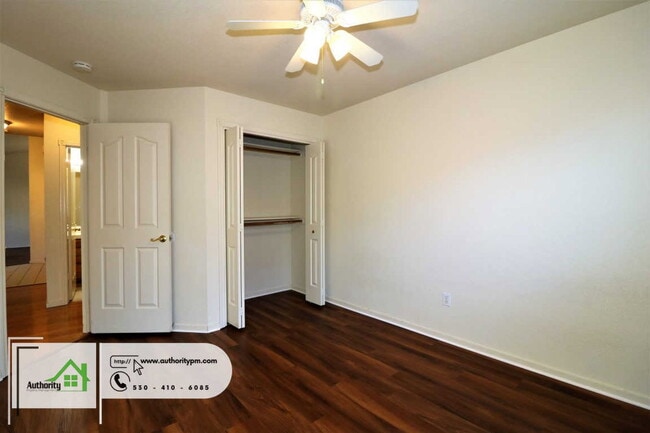 Building Photo - 2169 Sophy Pl