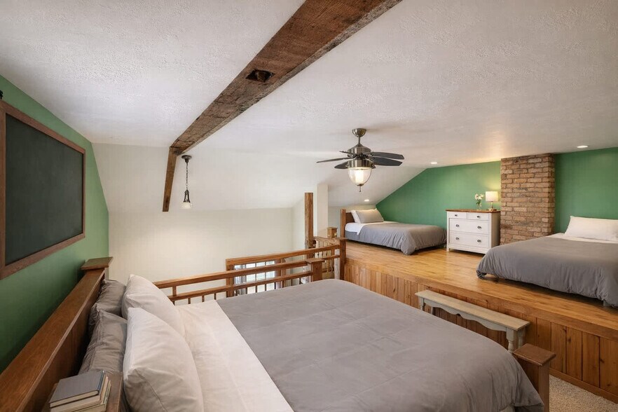 Building Photo - 316 Court St